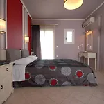 Hotel Liana &