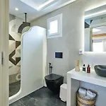 Liana & Hotel 4*