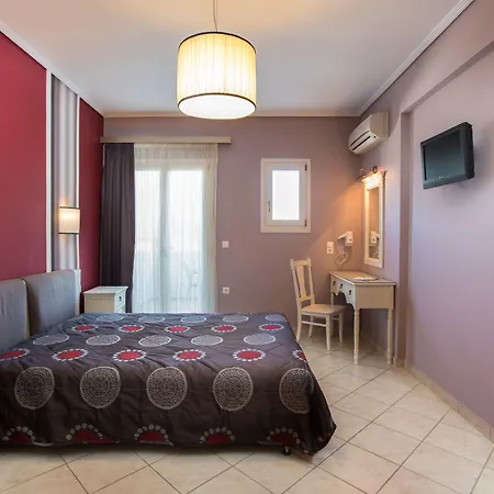 Hotel Liana & Agios Prokopios (Naxos)