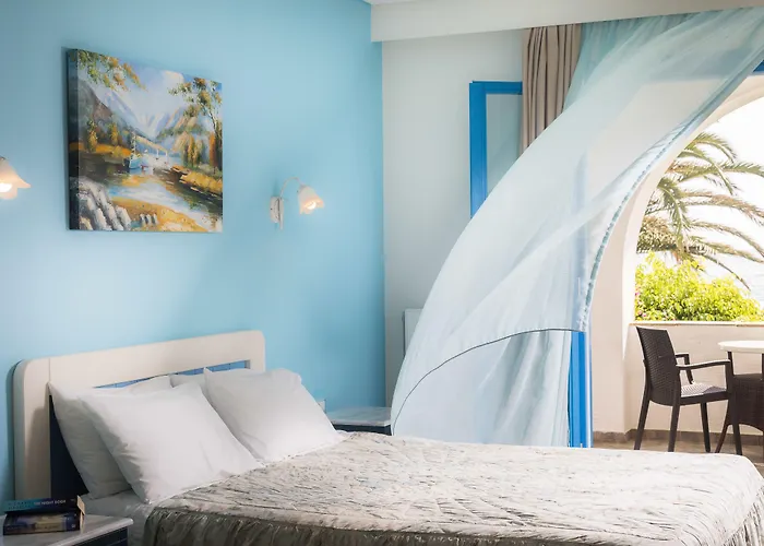 Liana & Агиос-Прокопиос